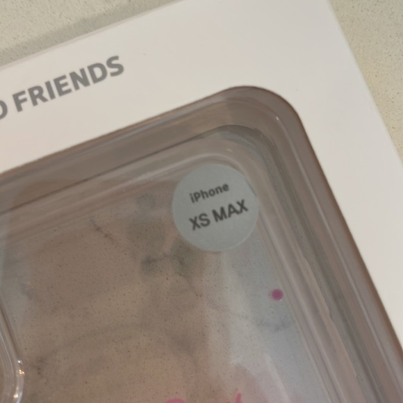NWT✨Kakao Iphone XS MAX Case - Picture 3 of 3